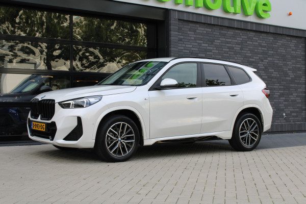 BMW X1 sDrive18i | M-SPORT | KEYLESS | CARPLAY | CAMERA | SFEER | LED | ELEK KOFFERKLEP | 18 INCH |