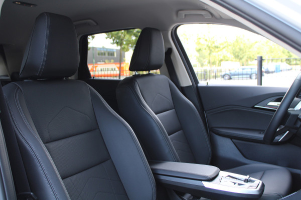 BMW X1 sDrive18i | M-SPORT | KEYLESS | CARPLAY | CAMERA | SFEER | LED | ELEK KOFFERKLEP | 18 INCH |