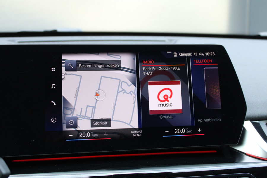 BMW X1 sDrive18i | M-SPORT | KEYLESS | CARPLAY | CAMERA | SFEER | LED | ELEK KOFFERKLEP | 18 INCH |