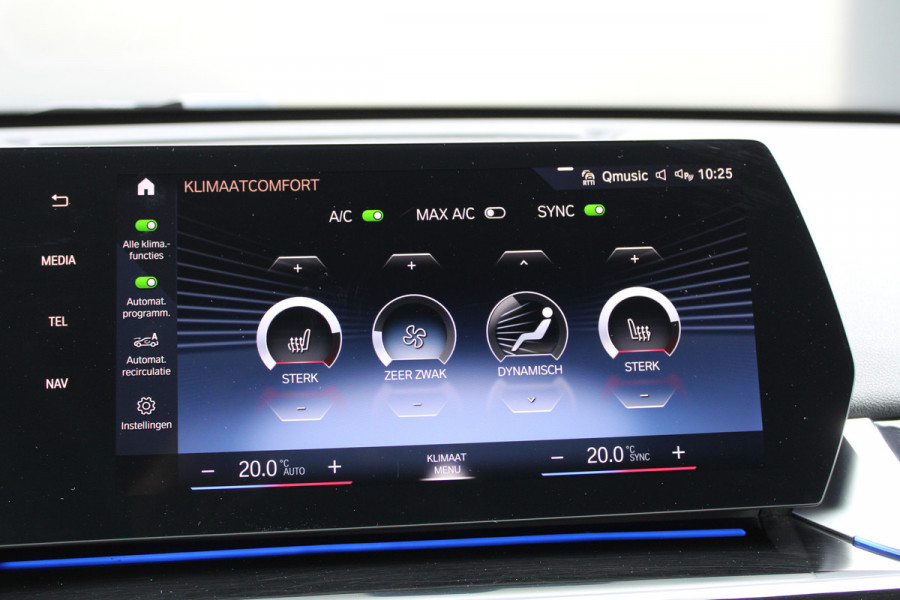 BMW X1 sDrive18i | M-SPORT | KEYLESS | CARPLAY | CAMERA | SFEER | LED | ELEK KOFFERKLEP | 18 INCH |