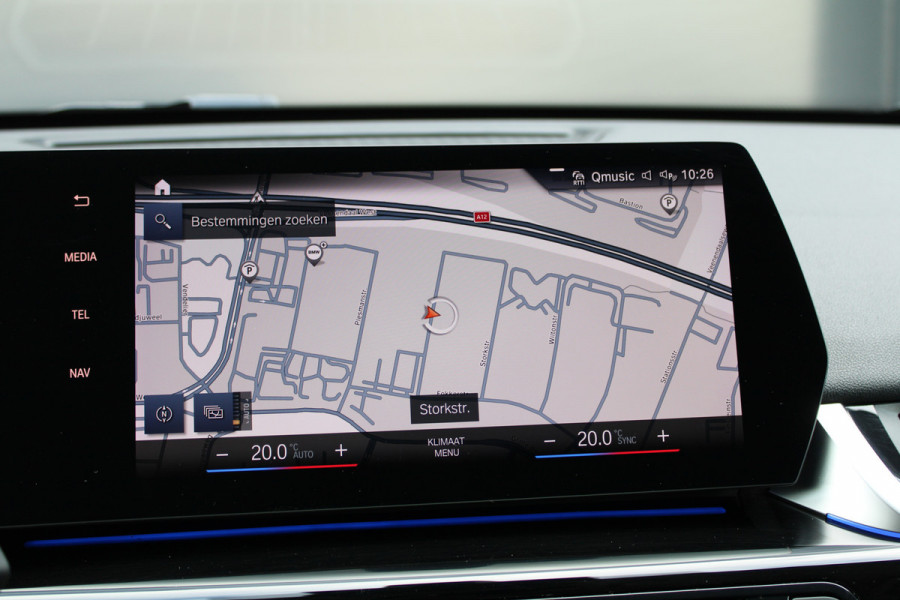 BMW X1 sDrive18i | M-SPORT | KEYLESS | CARPLAY | CAMERA | SFEER | LED | ELEK KOFFERKLEP | 18 INCH |
