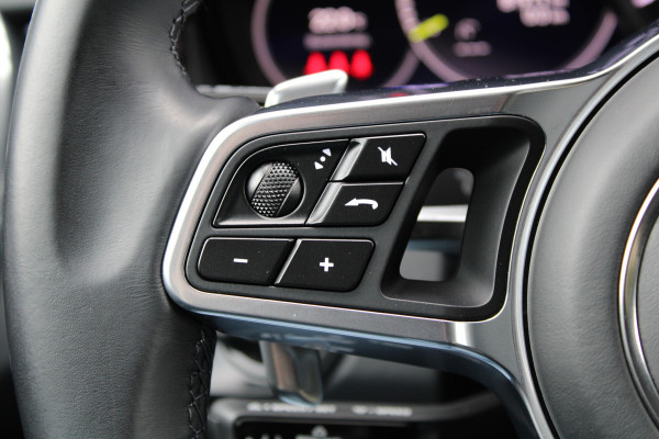 Porsche Cayenne Coupé 3.0 E-Hybrid Platinum Edition | BOSE | MEMORY | 360 | KEYLESS | ELEK TREKHAAK | DODE HOEK | Porsche Cayenne Coupé 3.0 E-Hybrid Platinum Edition | BOSE | MEMORY | 360 | KEYLESS | ELEK TREKHAAK | DODE HOEK |