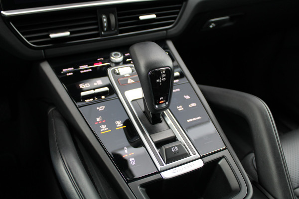 Porsche Cayenne Coupé 3.0 E-Hybrid Platinum Edition | BOSE | MEMORY | 360 | KEYLESS | ELEK TREKHAAK | DODE HOEK | Porsche Cayenne Coupé 3.0 E-Hybrid Platinum Edition | BOSE | MEMORY | 360 | KEYLESS | ELEK TREKHAAK | DODE HOEK |