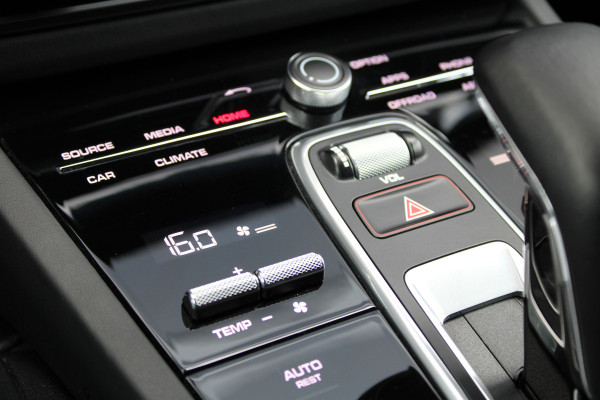 Porsche Cayenne Coupé 3.0 E-Hybrid Platinum Edition | BOSE | MEMORY | 360 | KEYLESS | ELEK TREKHAAK | DODE HOEK | Porsche Cayenne Coupé 3.0 E-Hybrid Platinum Edition | BOSE | MEMORY | 360 | KEYLESS | ELEK TREKHAAK | DODE HOEK |