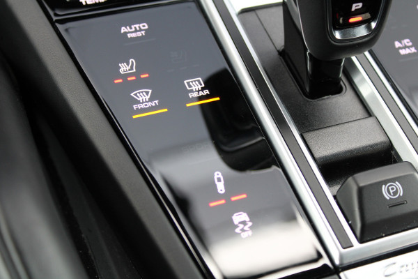 Porsche Cayenne Coupé 3.0 E-Hybrid Platinum Edition | BOSE | MEMORY | 360 | KEYLESS | ELEK TREKHAAK | DODE HOEK | Porsche Cayenne Coupé 3.0 E-Hybrid Platinum Edition | BOSE | MEMORY | 360 | KEYLESS | ELEK TREKHAAK | DODE HOEK |