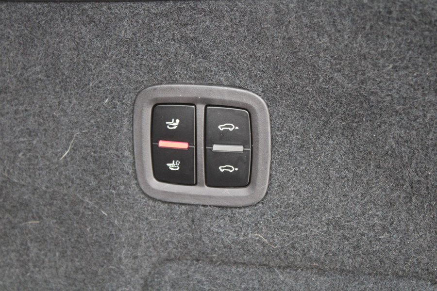 Porsche Cayenne Coupé 3.0 E-Hybrid Platinum Edition | BOSE | MEMORY | 360 | KEYLESS | ELEK TREKHAAK | DODE HOEK | Porsche Cayenne Coupé 3.0 E-Hybrid Platinum Edition | BOSE | MEMORY | 360 | KEYLESS | ELEK TREKHAAK | DODE HOEK |