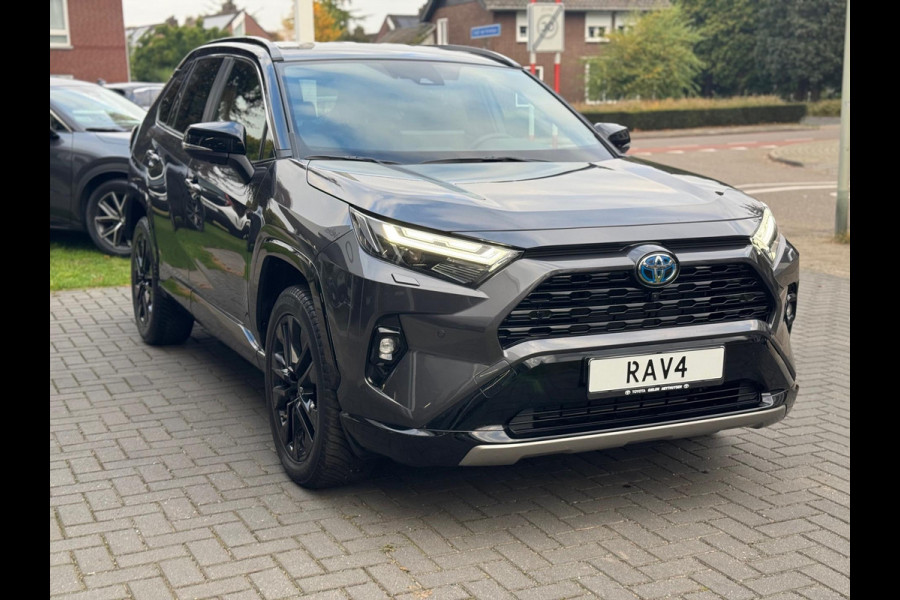 Toyota RAV4 2.5 Hybrid Bi-Tone Plus | JBL, Dodehoekherkenning, Parkeersensoren, Stoel + Stuurverwarming, 360 Camera Toyota RAV4 2.5 Hybrid Bi-Tone Plus | JBL, Dodehoekherkenning, Parkeersensoren, Stoel + Stuurverwarming, 360 Camera