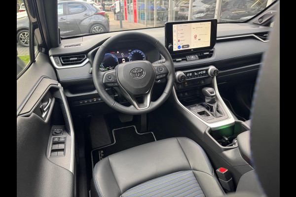 Toyota RAV4 2.5 Hybrid Bi-Tone Plus | JBL, Dodehoekherkenning, Parkeersensoren, Stoel + Stuurverwarming, 360 Camera Toyota RAV4 2.5 Hybrid Bi-Tone Plus | JBL, Dodehoekherkenning, Parkeersensoren, Stoel + Stuurverwarming, 360 Camera