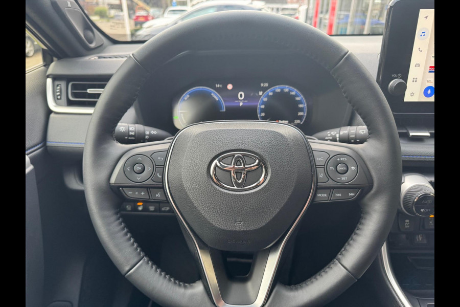 Toyota RAV4 2.5 Hybrid Bi-Tone Plus | JBL, Dodehoekherkenning, Parkeersensoren, Stoel + Stuurverwarming, 360 Camera Toyota RAV4 2.5 Hybrid Bi-Tone Plus | JBL, Dodehoekherkenning, Parkeersensoren, Stoel + Stuurverwarming, 360 Camera