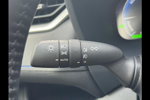 Toyota RAV4 2.5 Hybrid Bi-Tone Plus | JBL, Dodehoekherkenning, Parkeersensoren, Stoel + Stuurverwarming, 360 Camera Toyota RAV4 2.5 Hybrid Bi-Tone Plus | JBL, Dodehoekherkenning, Parkeersensoren, Stoel + Stuurverwarming, 360 Camera