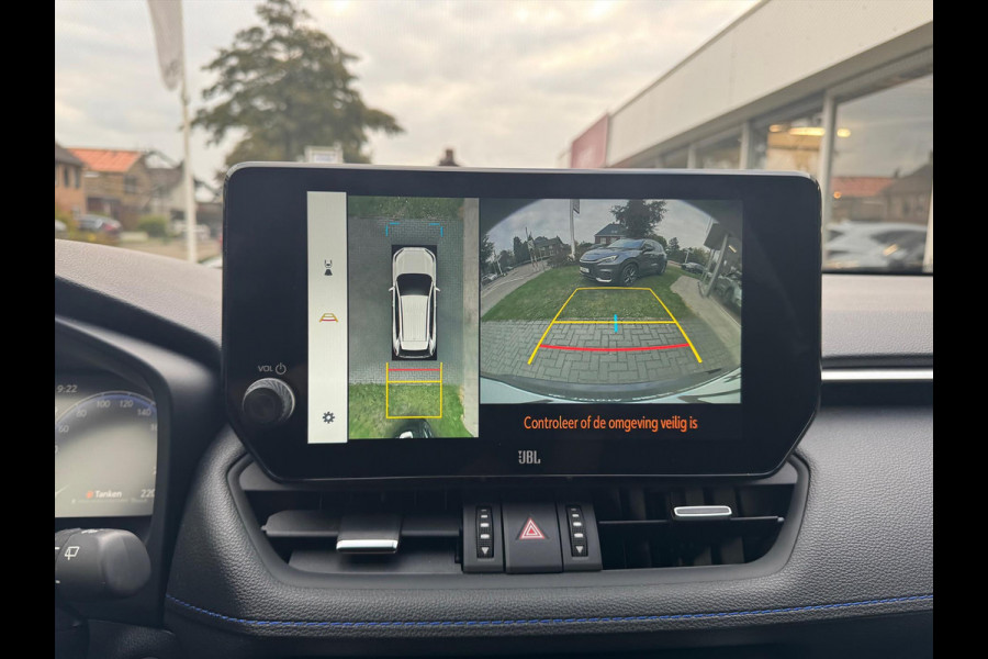 Toyota RAV4 2.5 Hybrid Bi-Tone Plus | JBL, Dodehoekherkenning, Parkeersensoren, Stoel + Stuurverwarming, 360 Camera Toyota RAV4 2.5 Hybrid Bi-Tone Plus | JBL, Dodehoekherkenning, Parkeersensoren, Stoel + Stuurverwarming, 360 Camera