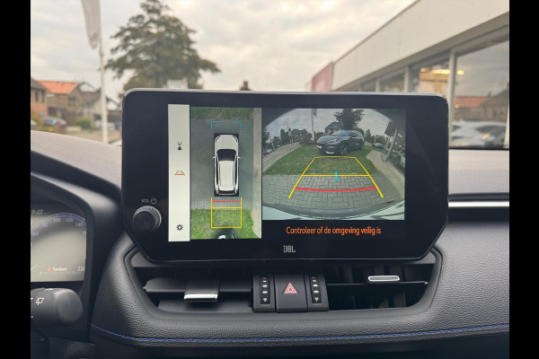 Toyota RAV4 2.5 Hybrid Bi-Tone Plus | JBL, Dodehoekherkenning, Parkeersensoren, Stoel + Stuurverwarming, 360 Camera Toyota RAV4 2.5 Hybrid Bi-Tone Plus | JBL, Dodehoekherkenning, Parkeersensoren, Stoel + Stuurverwarming, 360 Camera
