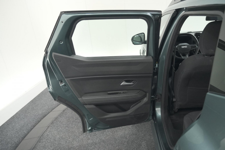 Dacia Duster Mild Hybrid 130 Expression | Camera | Stoelverwarming | Apple Carplay | Navigatie
