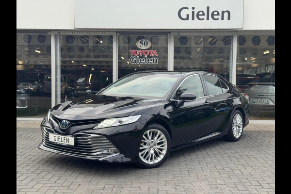 Toyota Camry 2.5 Hybrid Executive | Leer, Stoelverwarming, Elektrische achterklep, Dodehoekherkenning, Parkeersensoren, 18 inch, Keyless