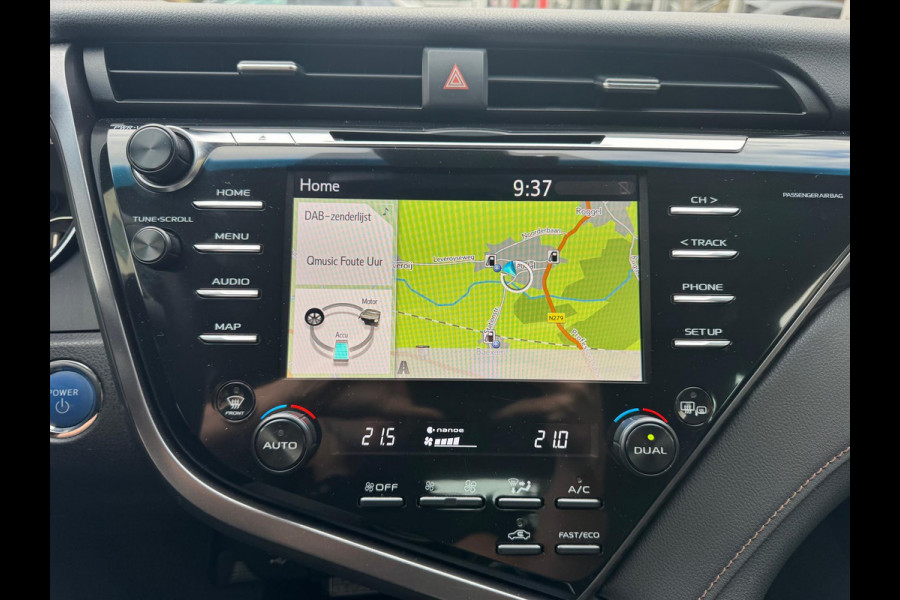 Toyota Camry 2.5 Hybrid Executive | Leer, Stoelverwarming, Elektrische achterklep, Dodehoekherkenning, Parkeersensoren, 18 inch, Keyless