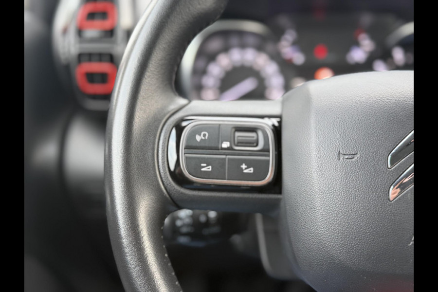 Citroën C3 Aircross 1.2 PureTech S&S Shine Navi,Camera,Head-Up Display,Cruise,Clima,Trekhaak,131pk,PDC V+A,Stoelverwarming,APK tot 01-2027