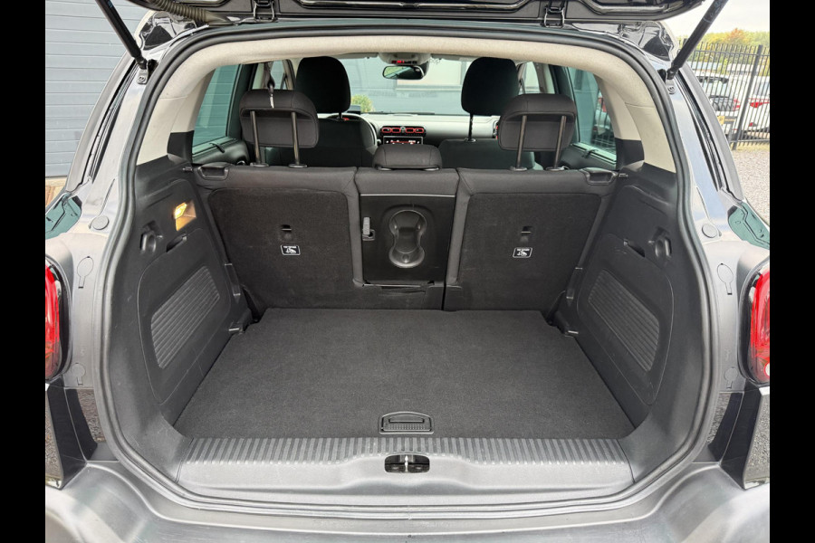Citroën C3 Aircross 1.2 PureTech S&S Shine Navi,Camera,Head-Up Display,Cruise,Clima,Trekhaak,131pk,PDC V+A,Stoelverwarming,APK tot 01-2027