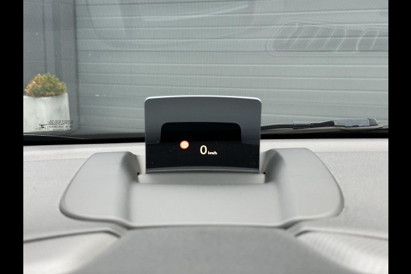 Citroën C3 Aircross 1.2 PureTech S&S Shine Navi,Camera,Head-Up Display,Cruise,Clima,Trekhaak,131pk,PDC V+A,Stoelverwarming,APK tot 01-2027