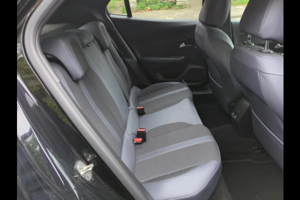 Peugeot 2008 1.2 PureTech Blue Lease Allure NL-AUTO | FULL LED | TREKHAAK