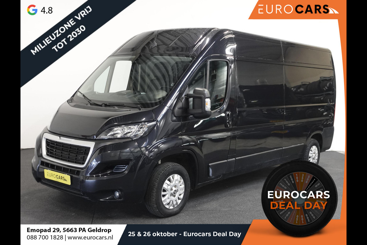 Peugeot Boxer 165PK L3H2 Premium Navigatie Camera Cruise Control Trekhaak airco Peugeot Boxer 165PK L3H2 Premium Navigatie Camera Cruise Control Trekhaak airco