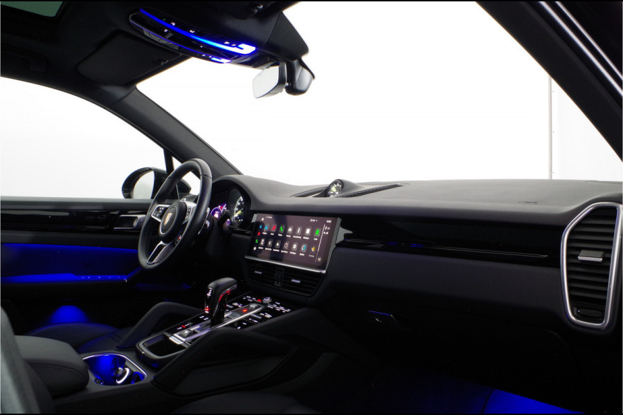 Porsche Cayenne 3.0 E-Hybrid Platinum Edition > 463pk/Pano./Chrono Sport/RS Spyder 21inch/Active Suspension