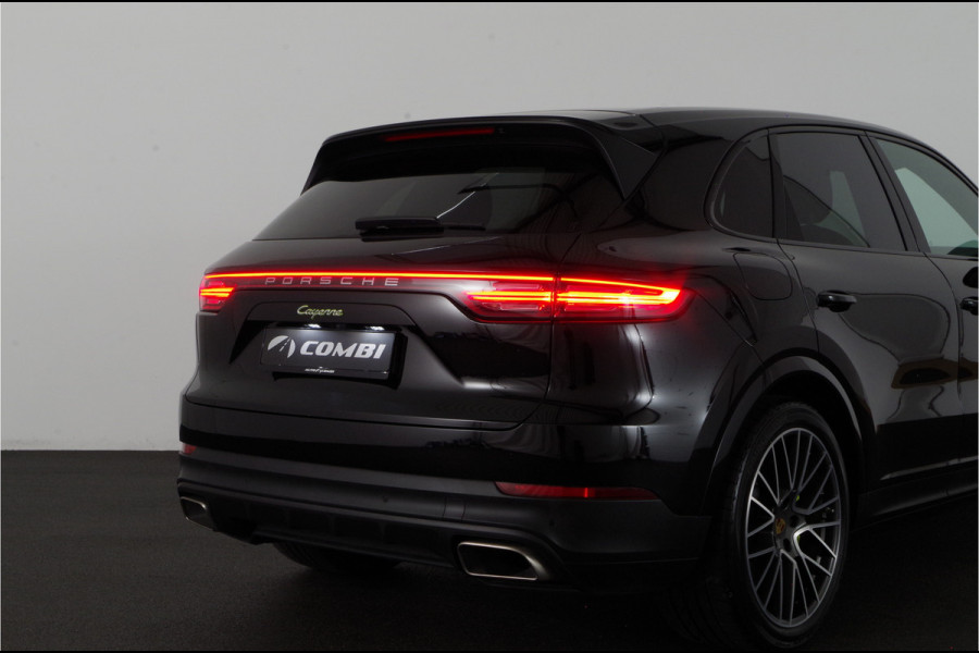 Porsche Cayenne 3.0 E-Hybrid Platinum Edition > 463pk/Pano./Chrono Sport/RS Spyder 21inch/Active Suspension