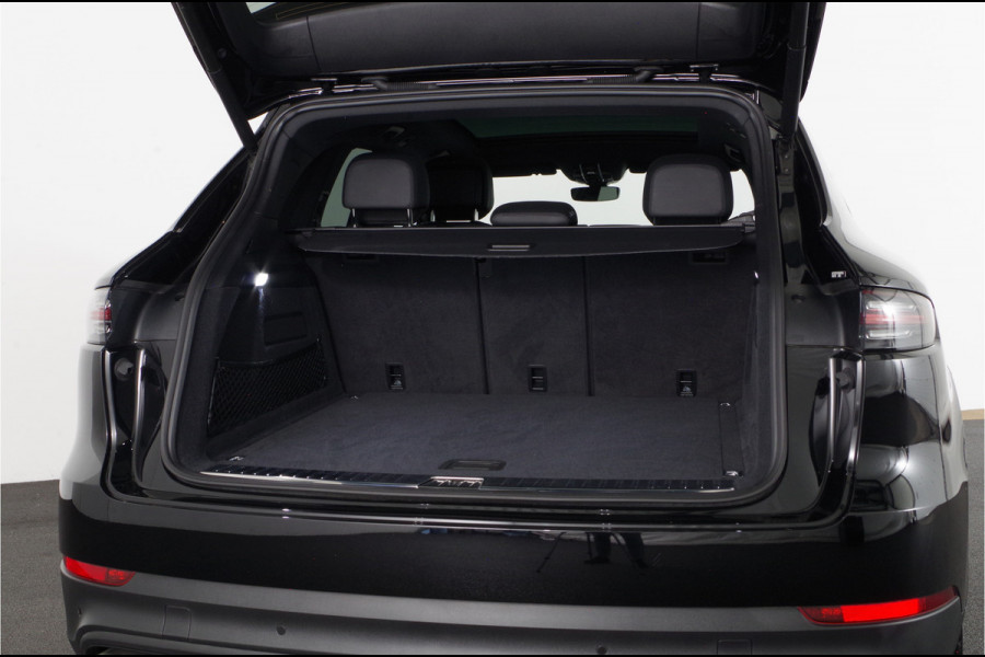 Porsche Cayenne 3.0 E-Hybrid Platinum Edition > 463pk/Pano./Chrono Sport/RS Spyder 21inch/Active Suspension