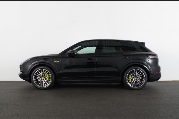 Porsche Cayenne 3.0 E-Hybrid Platinum Edition > 463pk/Pano./Chrono Sport/RS Spyder 21inch/Active Suspension