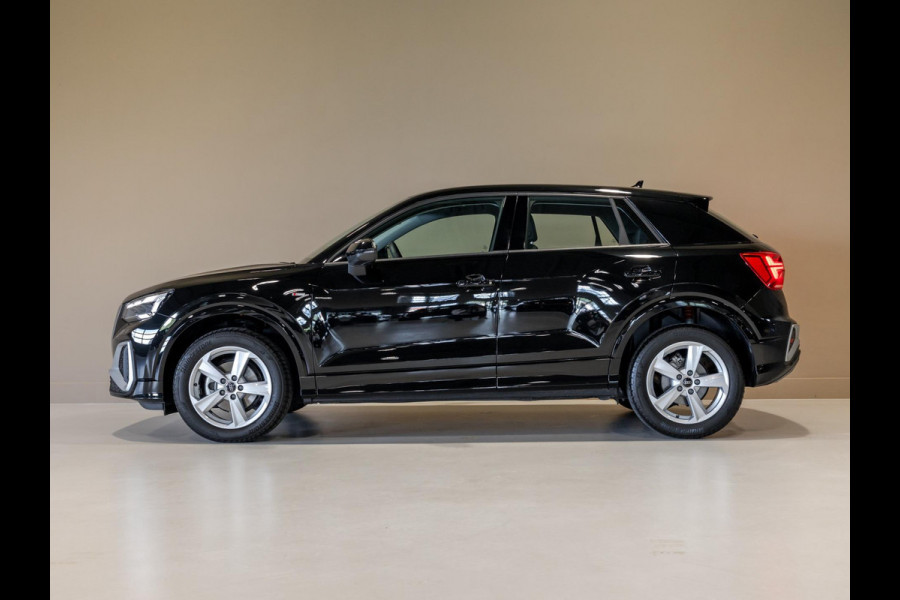 Audi Q2 35 TFSI S-Line Edition / 150pk / Stoelverwarming / Keyless entry / Matrix LED / Adaptieve cruise control /