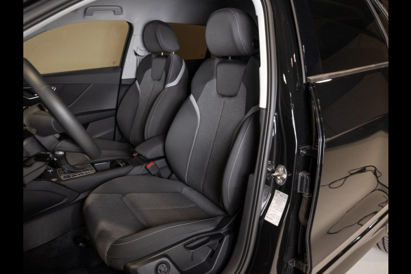 Audi Q2 35 TFSI S-Line Edition / 150pk / Stoelverwarming / Keyless entry / Matrix LED / Adaptieve cruise control /