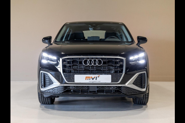 Audi Q2 35 TFSI S-Line Edition / 150pk / Stoelverwarming / Keyless entry / Matrix LED / Adaptieve cruise control /