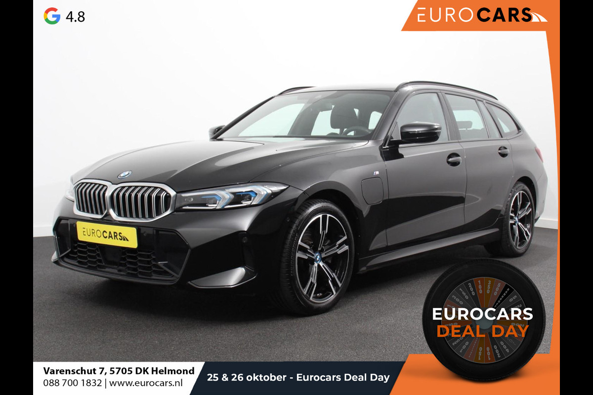 BMW 3 Serie Touring 330e Touring M Sport PHEV Navigatie Climate Control Lichtmetalen velgen LED Virtual Cockpit Parkeersensoren Voor en Achter Achteruitrijcamera Apple carplay/ Andriod auto Stoelverwarming Stuur verwarming Elektrische achterklep BMW 3 Serie Touring 330e Touring M Sport PHEV Navigatie Climate Control Lichtmetalen velgen LED Virtual Cockpit Parkeersensoren Voor en Achter Achteruitrijcamera Apple carplay/ Andriod auto Stoelverwarming Stuur verwarming Elektrische achterklep