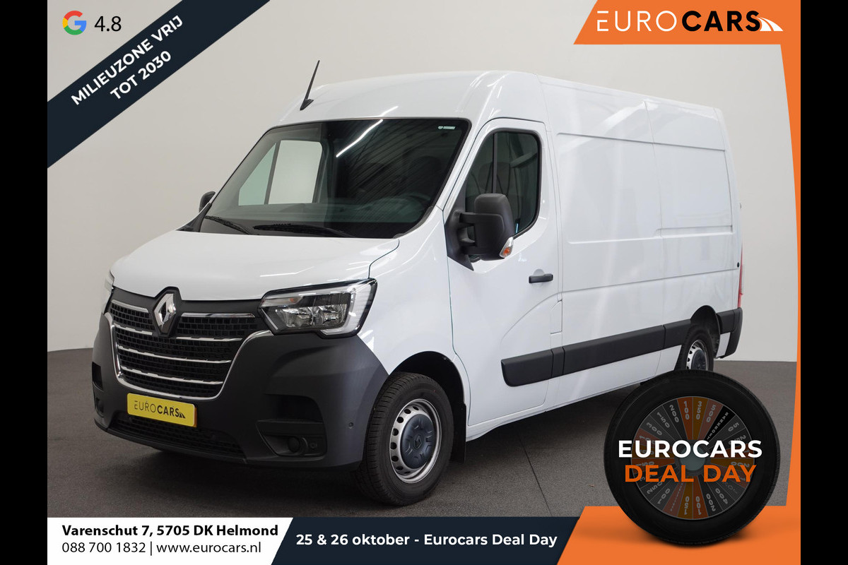 Renault Master T33 2.3 dCi 135 L2H2 BPM VRIJ ! Airco Cruise control Parkeersensoren Navigatie Trekhaak Renault Master T33 2.3 dCi 135 L2H2 BPM VRIJ ! Airco Cruise control Parkeersensoren Navigatie Trekhaak