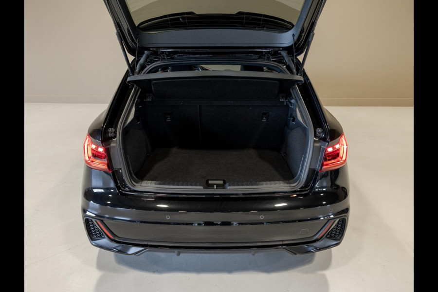 Audi A1 SPORTBACK 35 TFSI S edition / 150pk / Matrix Led / Apple CarPlay / Sfeerverlichting /