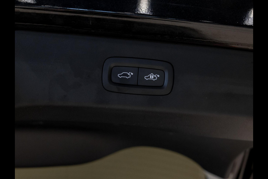 Lynk & Co 01 1.5 / 261pk / Blackstyle