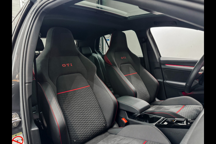 Volkswagen Golf 2.0 TSI GTI Clubsport IQ|Akrapovic|360camera||HUD|H/K|Panorama