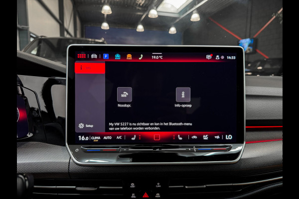 Volkswagen Golf 2.0 TSI GTI Clubsport IQ|Akrapovic|360camera||HUD|H/K|Panorama