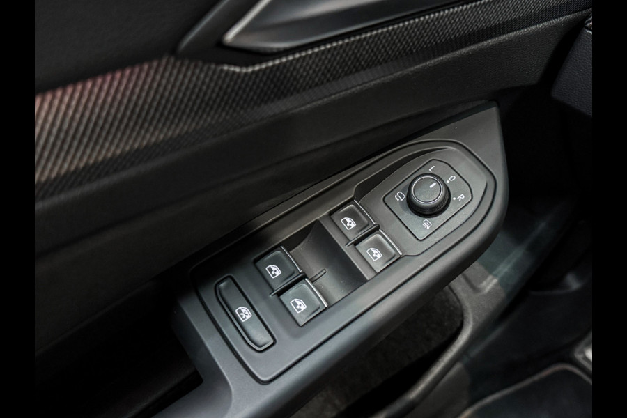 Volkswagen Golf 2.0 TSI GTI Clubsport IQ|Akrapovic|360camera||HUD|H/K|Panorama