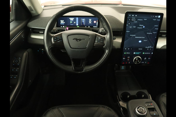 Ford Mustang Mach-E RWD 75 kWh | Leder | Stoelverwarming | 360 Camera | Adaptive cruise | B&O Sound | Stuurverwarming | Carplay | Navigatie Ford Mustang Mach-E RWD 75 kWh | Leder | Stoelverwarming | 360 Camera | Adaptive cruise | B&O Sound | Stuurverwarming | Carplay | Navigatie