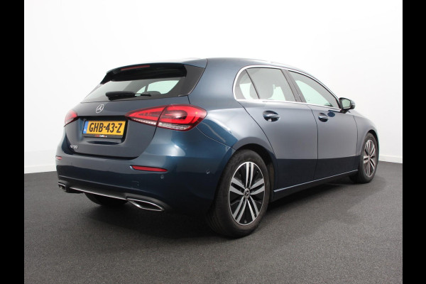 Mercedes-Benz A-Klasse 200 163pk DCT Progressive Navigatie Parkeersensoren Camera Cruise Control Stoelverwarming Ledverlichting Climate Control