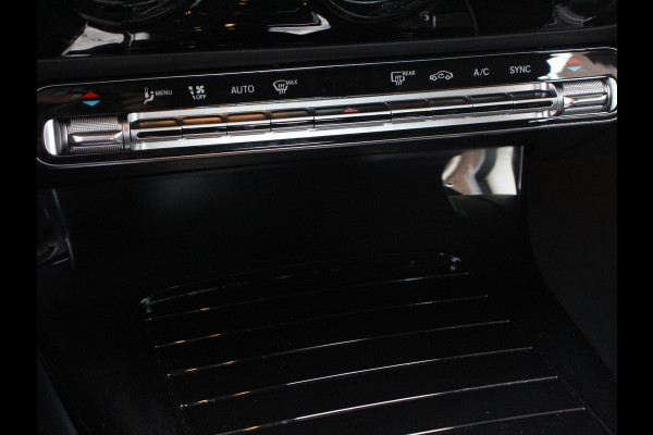 Mercedes-Benz A-Klasse 200 163pk DCT Progressive Navigatie Parkeersensoren Camera Cruise Control Stoelverwarming Ledverlichting Climate Control