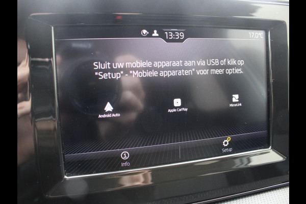 Škoda Fabia 1.0 TSI Ambition | APPLE CARPLAY |