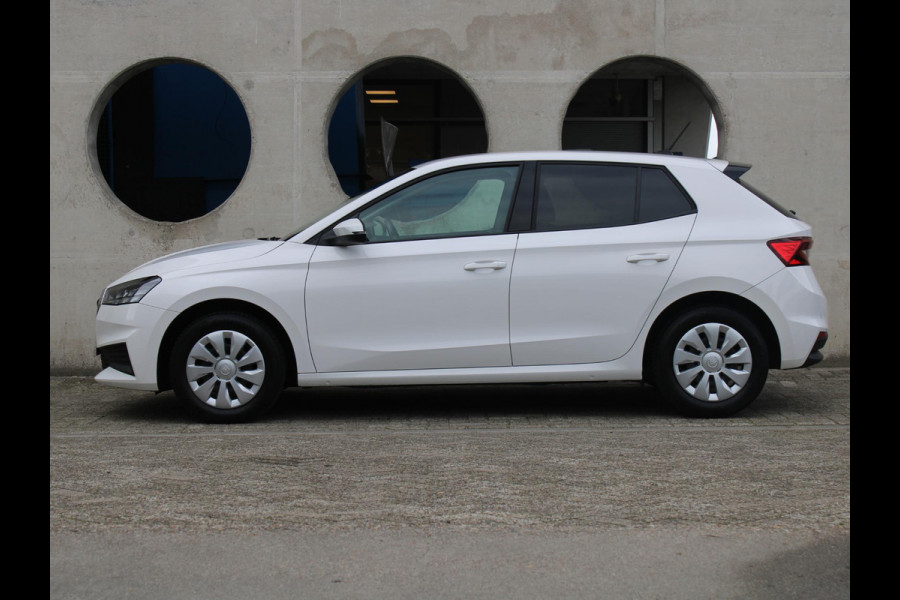 Škoda Fabia 1.0 TSI Ambition | APPLE CARPLAY |