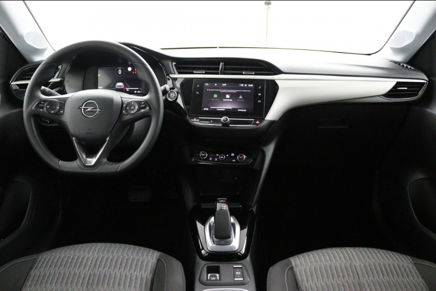 Opel CORSA-E Edition 50 kWh*3FASE*CRUISE*ECC*NAVI*CARPLAY* Opel CORSA-E Edition 50 kWh*3FASE*CRUISE*ECC*NAVI*CARPLAY*