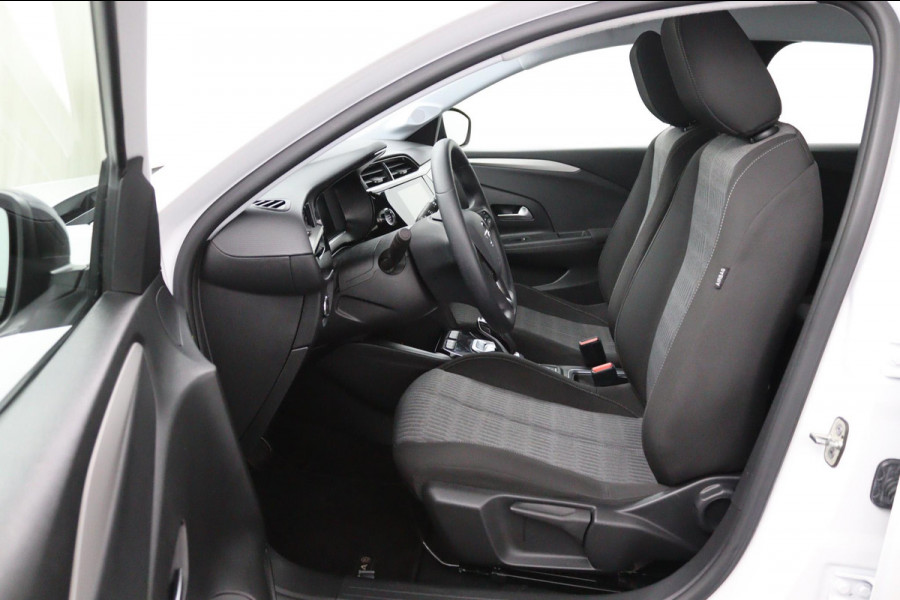 Opel CORSA-E Edition 50 kWh*3FASE*CRUISE*ECC*NAVI*CARPLAY* Opel CORSA-E Edition 50 kWh*3FASE*CRUISE*ECC*NAVI*CARPLAY*