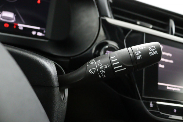 Opel CORSA-E Edition 50 kWh*3FASE*CRUISE*ECC*NAVI*CARPLAY* Opel CORSA-E Edition 50 kWh*3FASE*CRUISE*ECC*NAVI*CARPLAY*