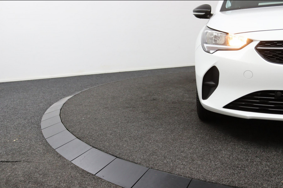 Opel CORSA-E Edition 50 kWh*3FASE*CRUISE*ECC*NAVI*CARPLAY* Opel CORSA-E Edition 50 kWh*3FASE*CRUISE*ECC*NAVI*CARPLAY*