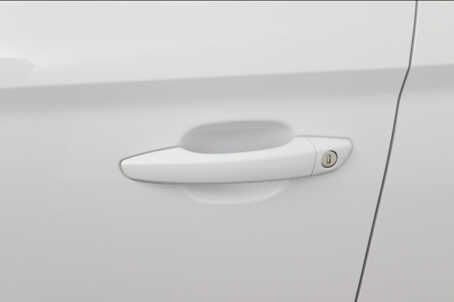 Opel CORSA-E Edition 50 kWh*3FASE*CRUISE*ECC*NAVI*CARPLAY* Opel CORSA-E Edition 50 kWh*3FASE*CRUISE*ECC*NAVI*CARPLAY*