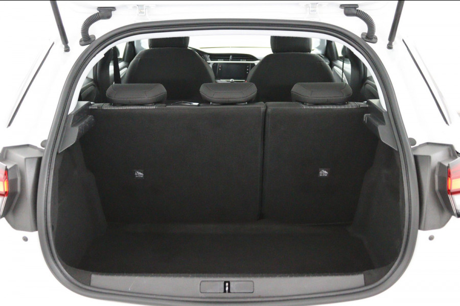 Opel CORSA-E Edition 50 kWh*3FASE*CRUISE*ECC*NAVI*CARPLAY* Opel CORSA-E Edition 50 kWh*3FASE*CRUISE*ECC*NAVI*CARPLAY*