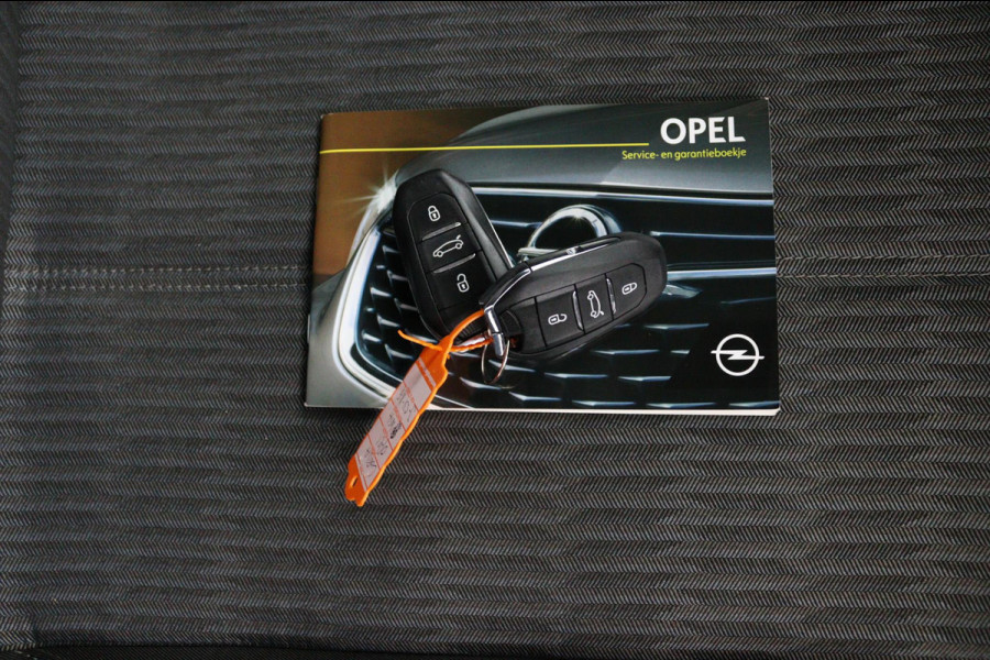 Opel CORSA-E Edition 50 kWh*3FASE*CRUISE*ECC*NAVI*CARPLAY* Opel CORSA-E Edition 50 kWh*3FASE*CRUISE*ECC*NAVI*CARPLAY*